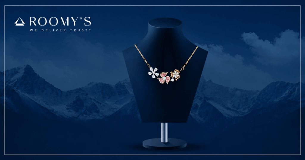 What "Clarity" Really Means When You Look at a Diamond Under Light (Roomys Jewellery)